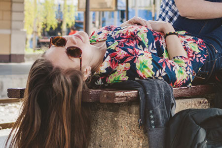 girl-lying-bench girl-lying-bench